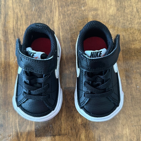 Nike baby shoes - Picture 2 of 3